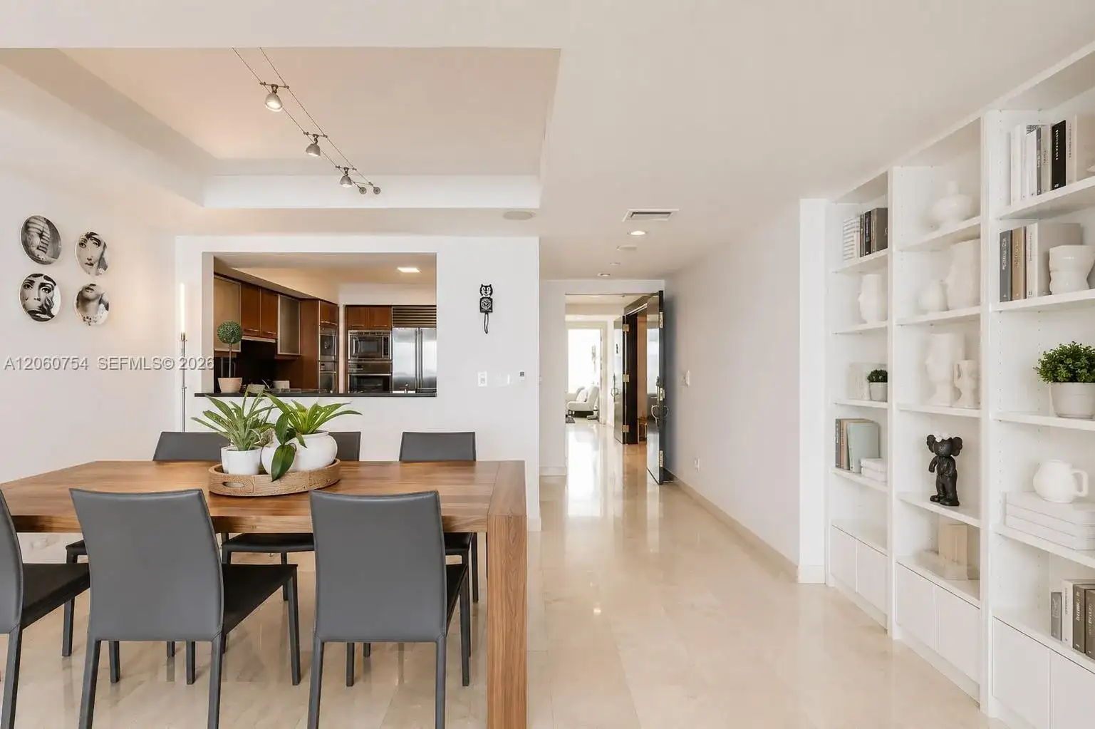 1331 Brickell Bay Dr # 2805, Miami FL 33131 photo 4