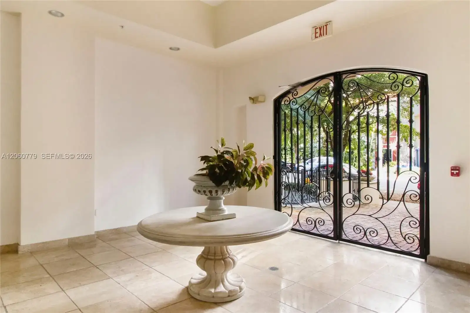 20 Calabria Ave # 502, Coral Gables FL 33134 photo 4