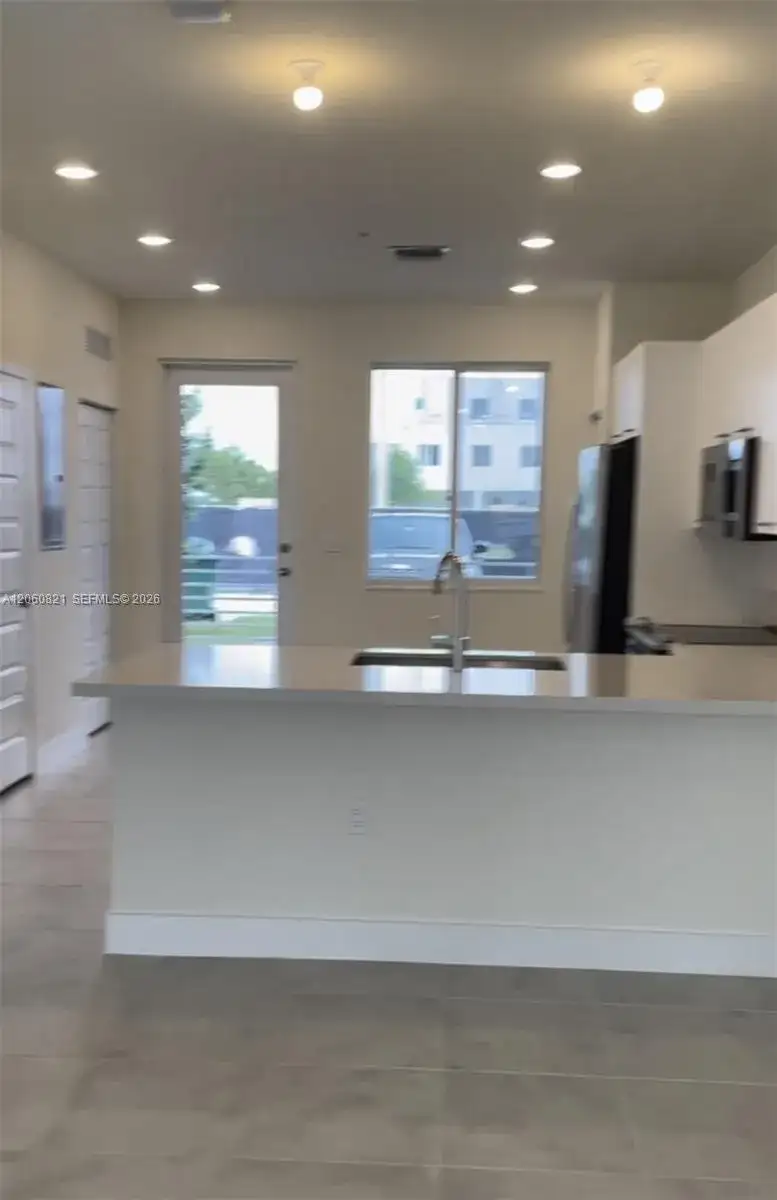 10270 NW 66th St # 101, Doral FL 33178 photo 3