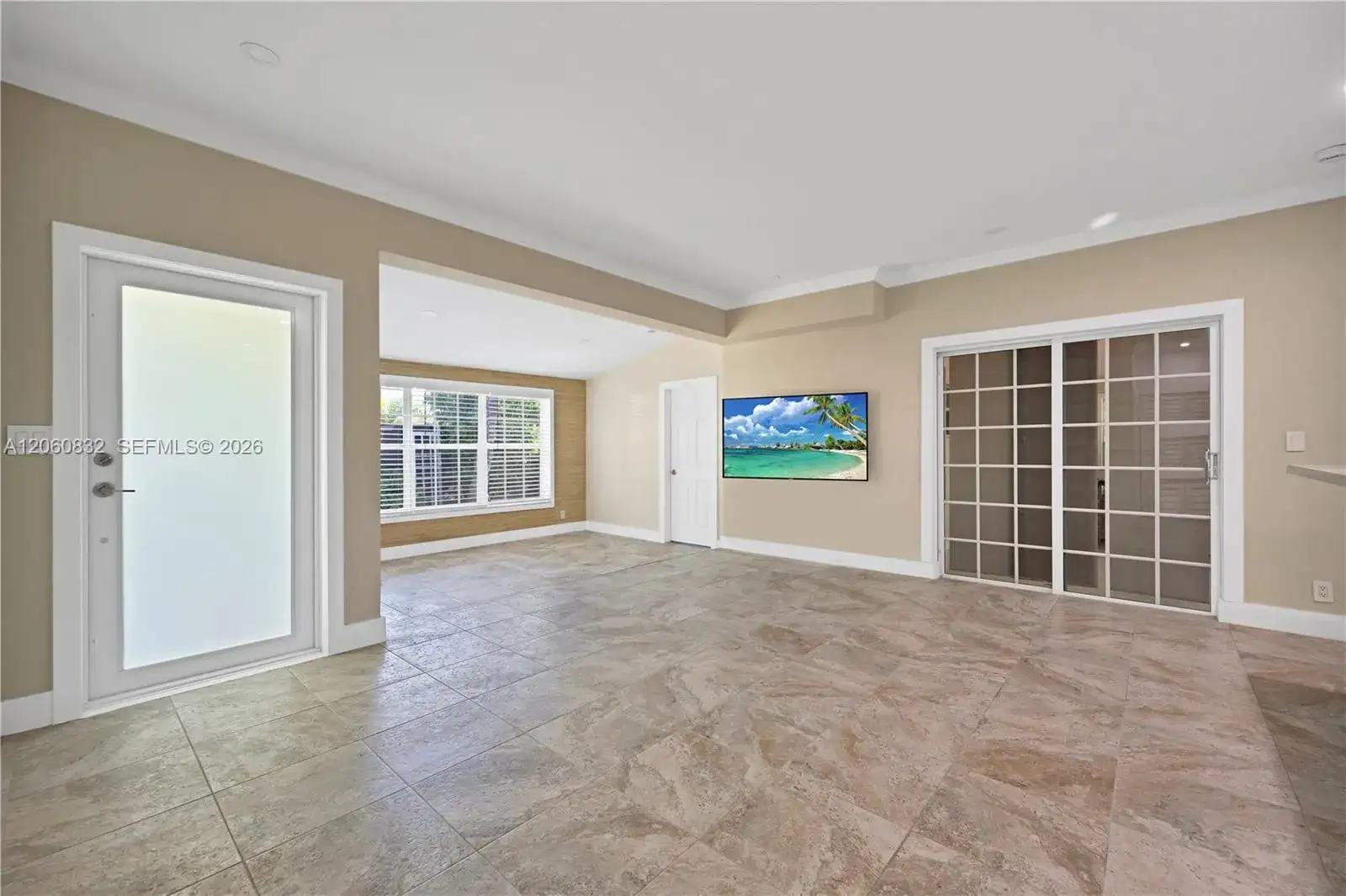 818 NE 3rd St, Hallandale Beach FL 33009 photo 3