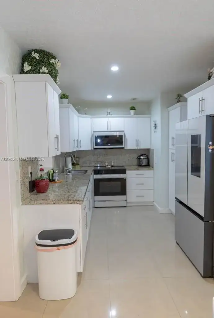 1655 NW 124th St, North Miami FL 33167 photo 5