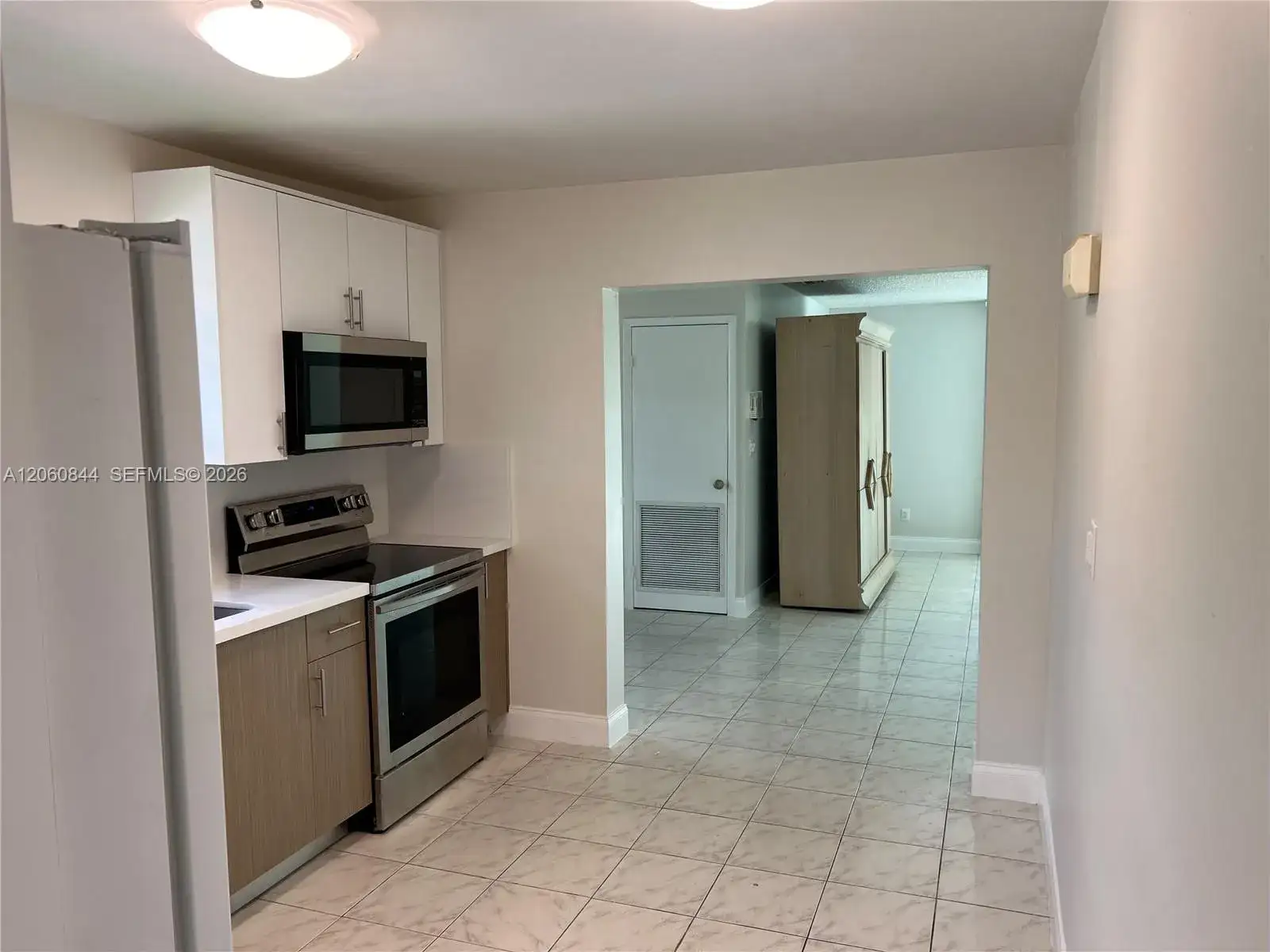 421 NW 57th Ct # 1, Miami FL 33126 photo 4