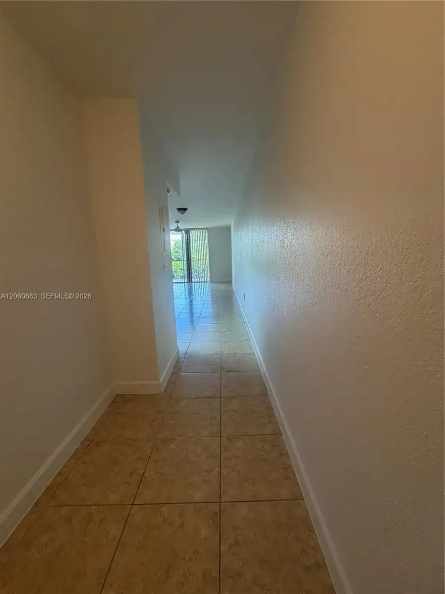 8205 Lake Dr # 306, Doral FL 33166 photo 5