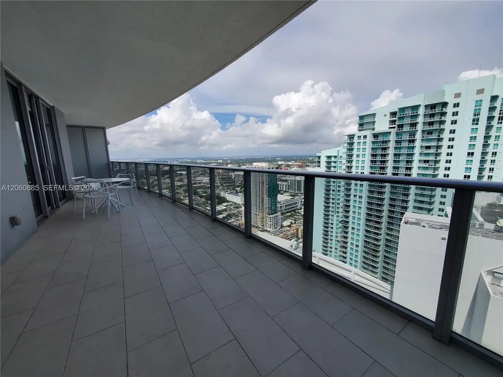 488 NE 18th St # 4611, Miami FL 33132 photo 2