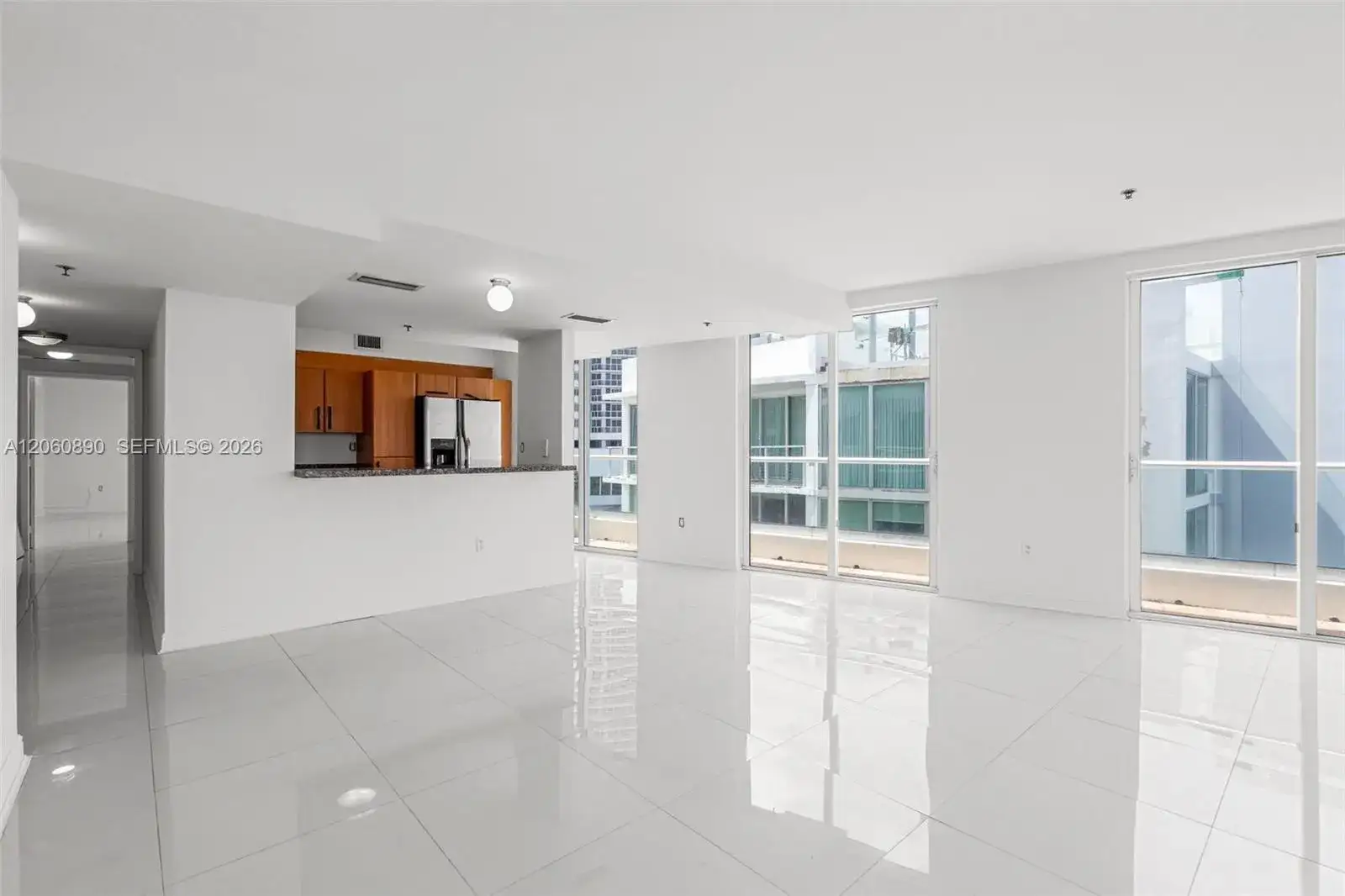 6362 Collins Ave # 514, Miami Beach FL 33141 photo 4