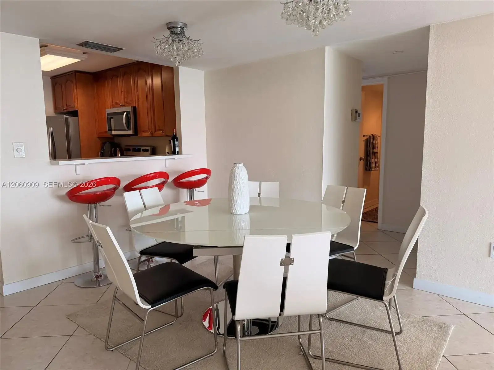 3375 N Country Club Dr # 602, Aventura FL 33180 photo 2
