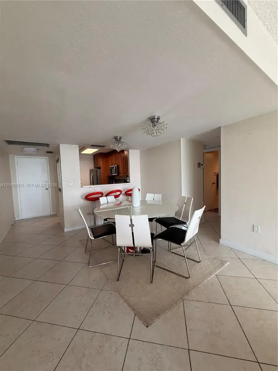 3375 N Country Club Dr # 602, Aventura FL 33180 photo 3