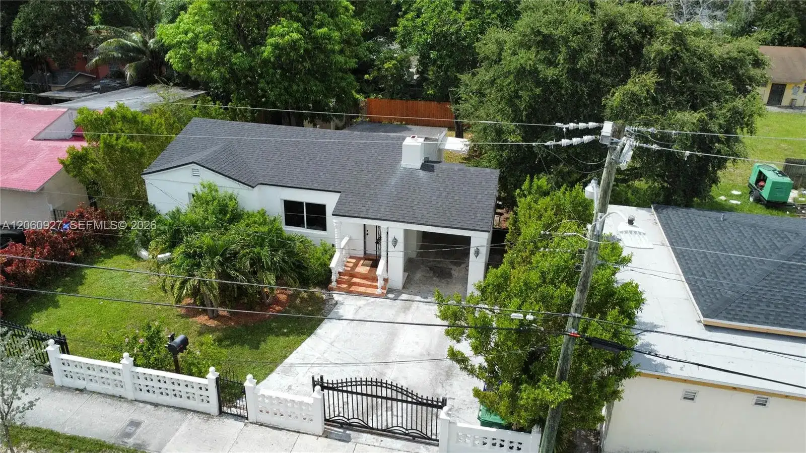 180 NW 67th St, Miami FL 33150 photo 2