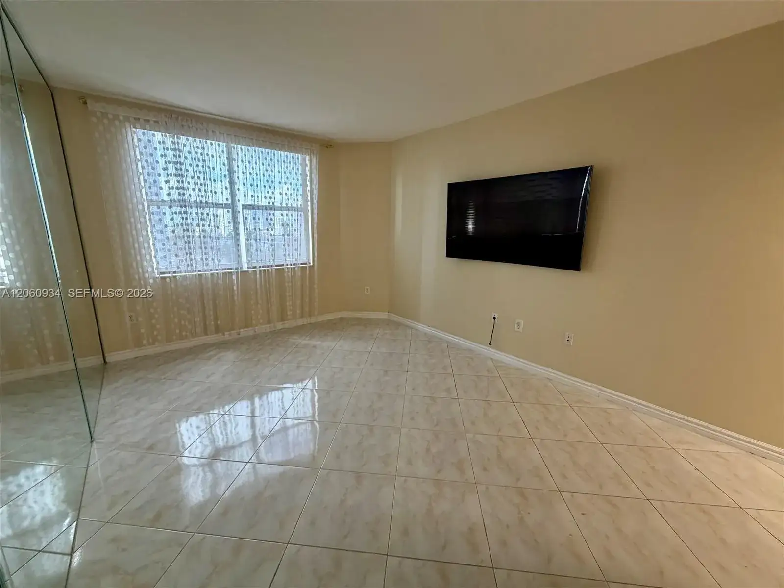 1980 S Ocean Dr # 6N, Hallandale Beach FL 33009 photo 5