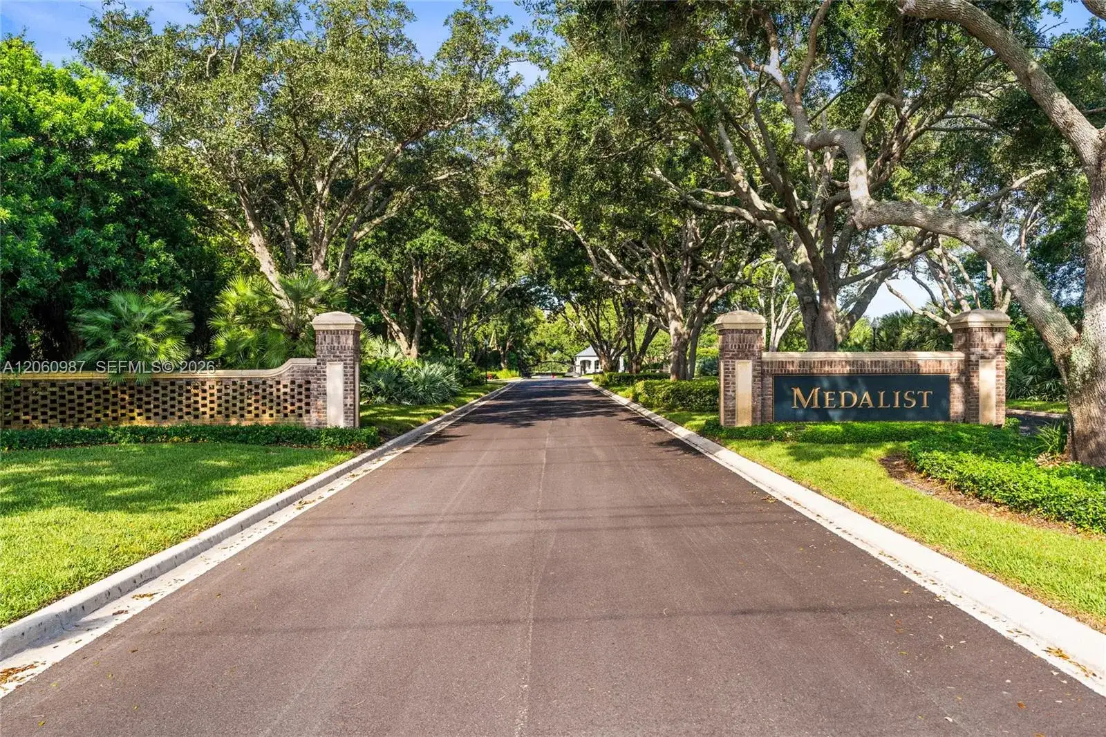 9783 SE Sandpine Lane, Hobe Sound FL 33455 photo 3