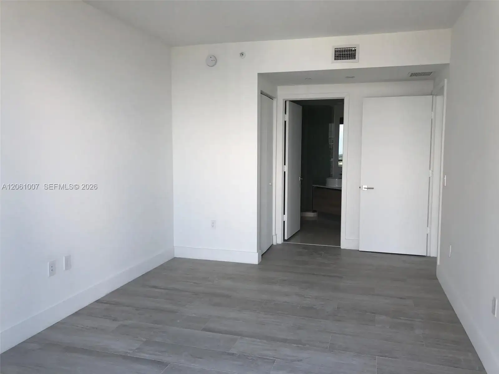 121 NE 34 ST # 1702, Miami FL 33137 photo 2