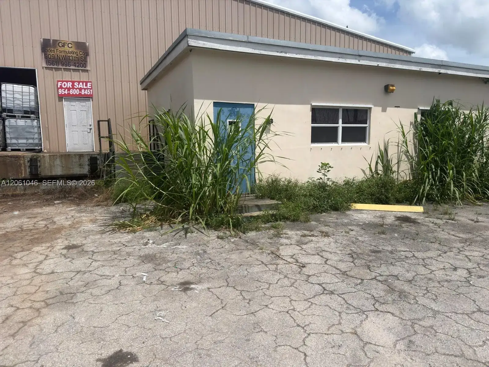 909 NW 13th St, Belle Glade FL 33430 photo 4