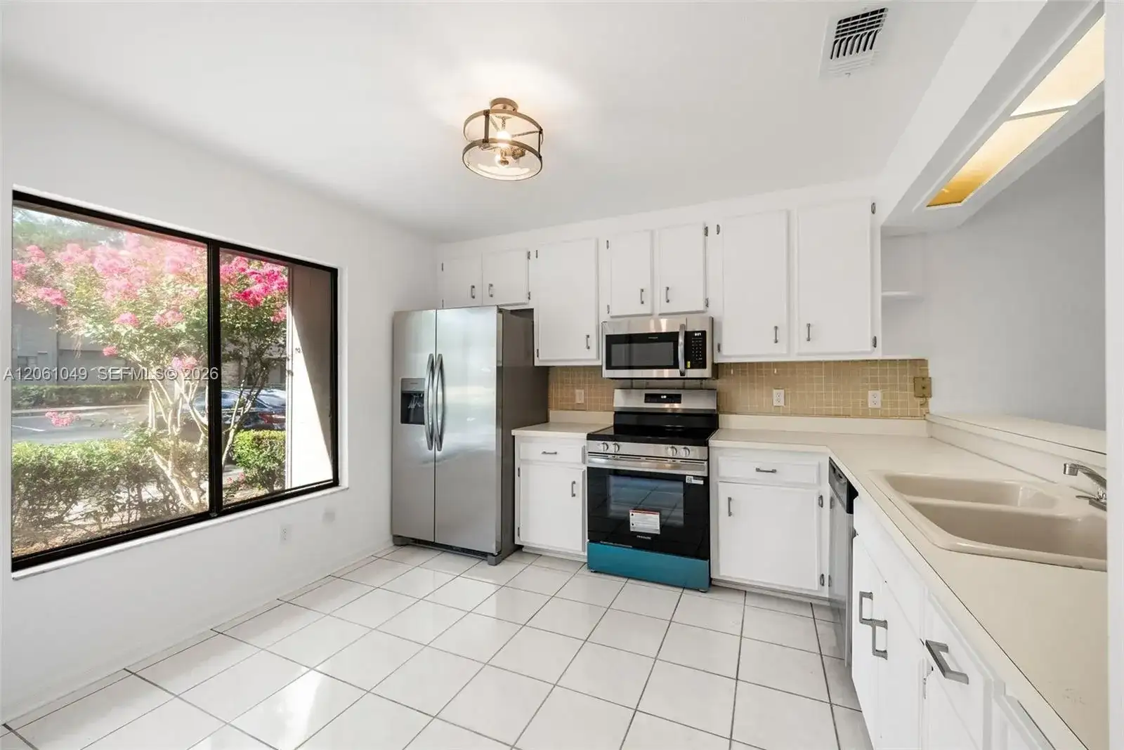 3723 NW 55th Place, Gainesville FL 32653 photo 5