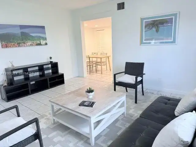 7610 Dickens Ave, Miami Beach FL 33141 photo 2