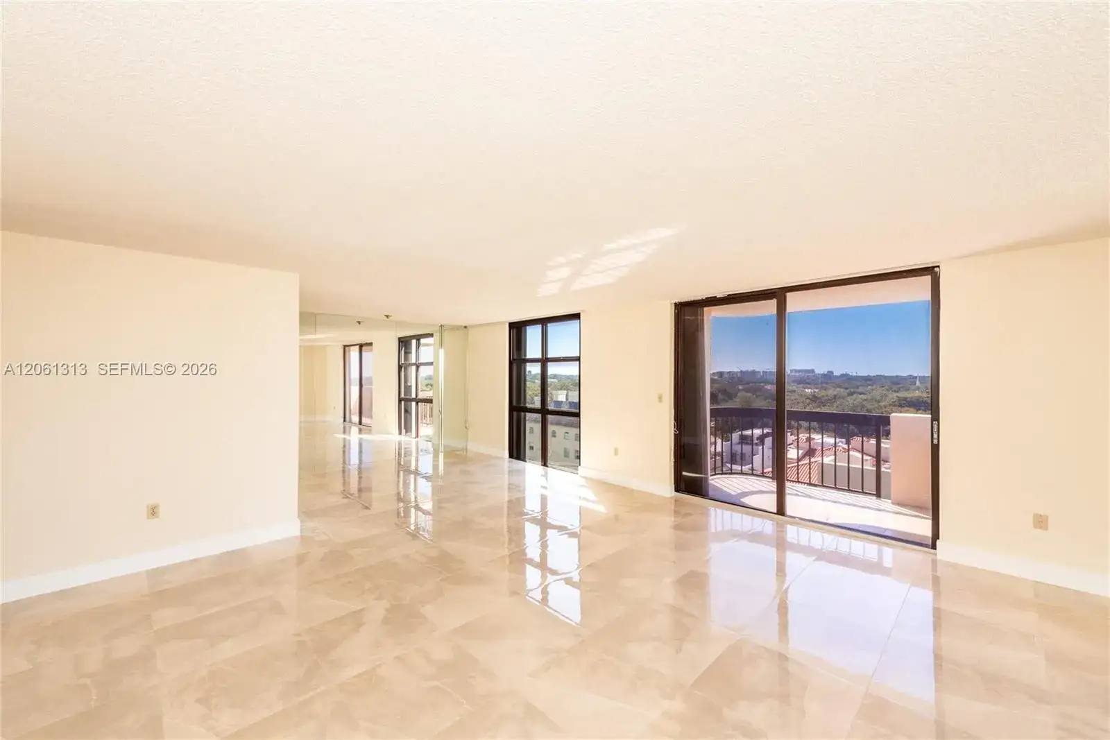 600 Biltmore Way # 1014, Coral Gables FL 33134 photo 4
