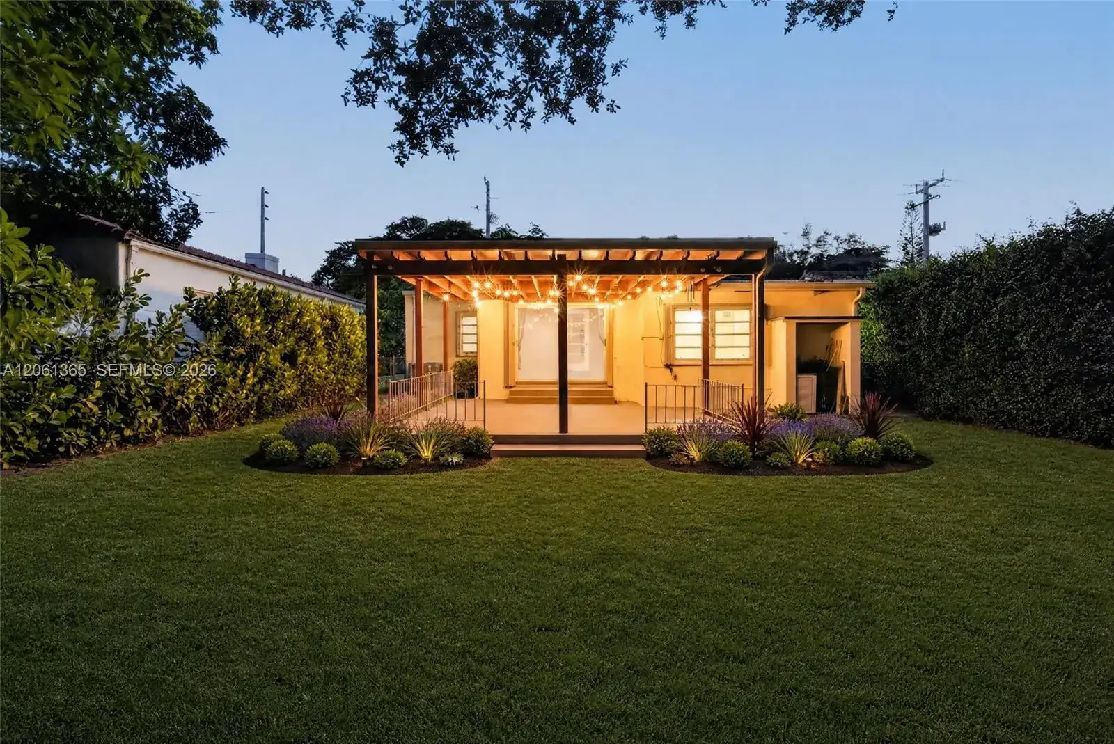 1015 Cortez St, Coral Gables FL 33134 photo 2