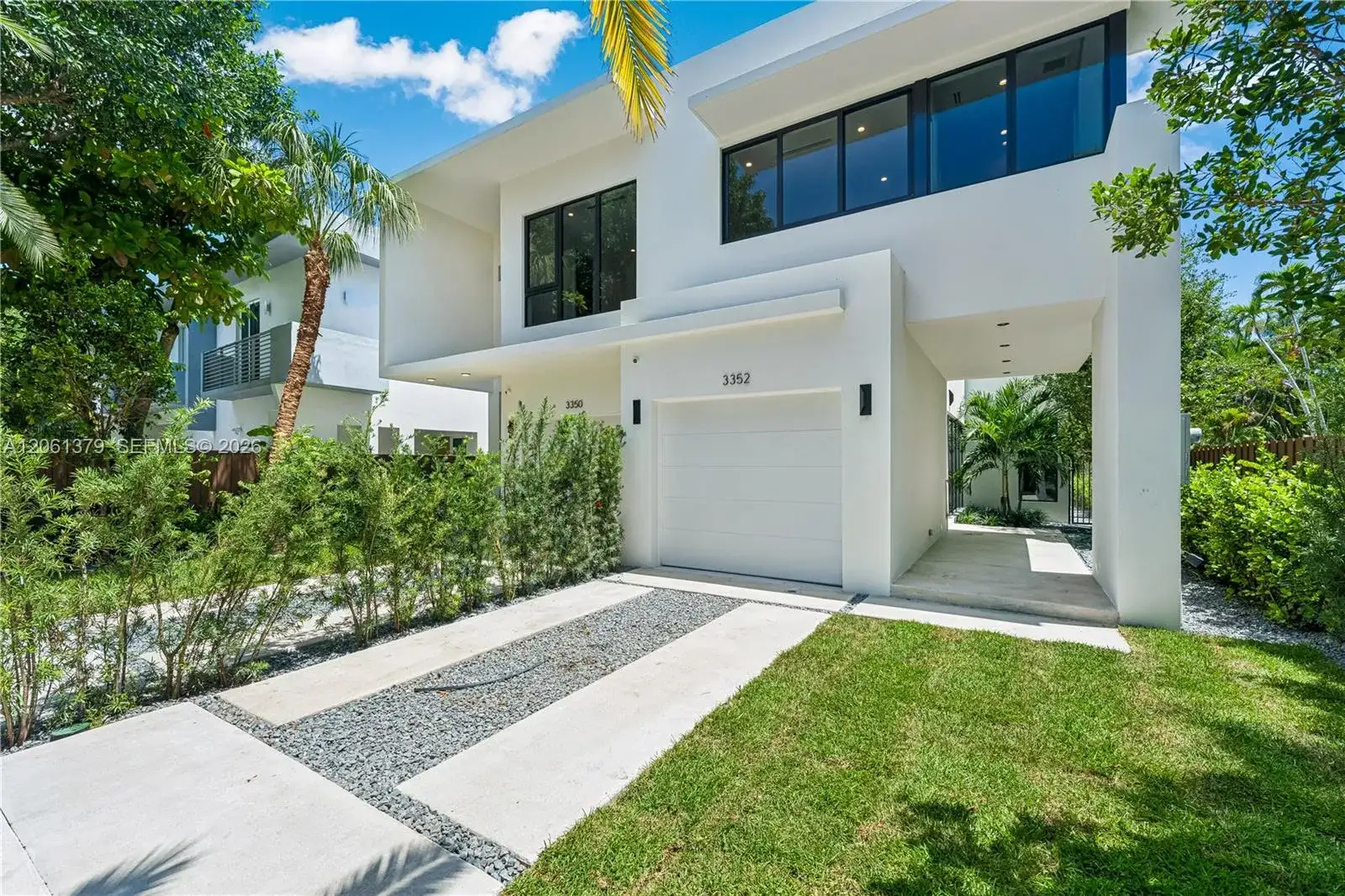 3352 SW 28th Ter, Miami FL 33133 photo 2
