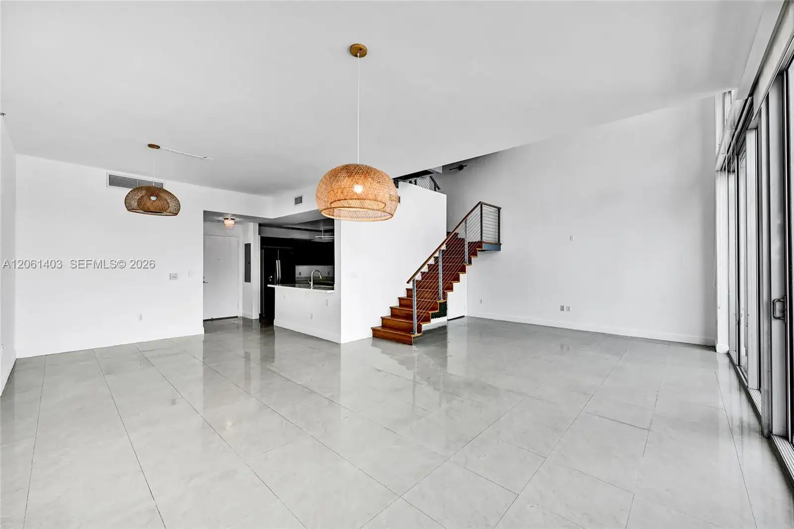 90 SW 3rd St # 17, Miami FL 33130 photo 4