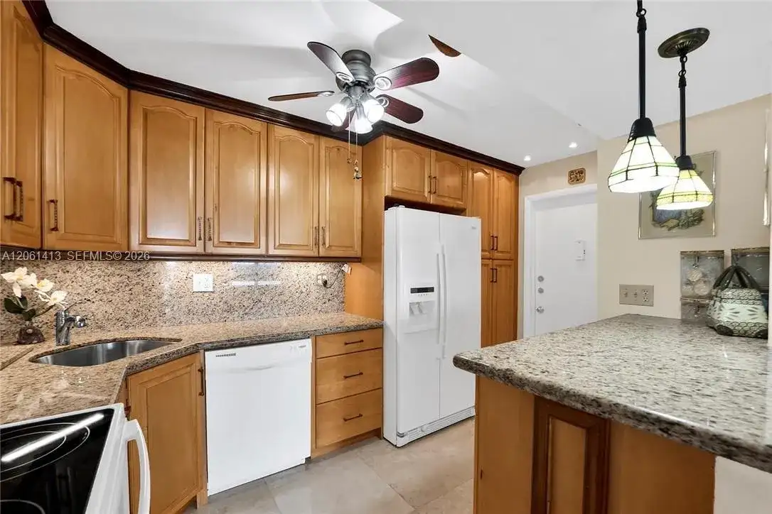 1400 S Ocean Dr # 1004, Hollywood FL 33019 photo 4