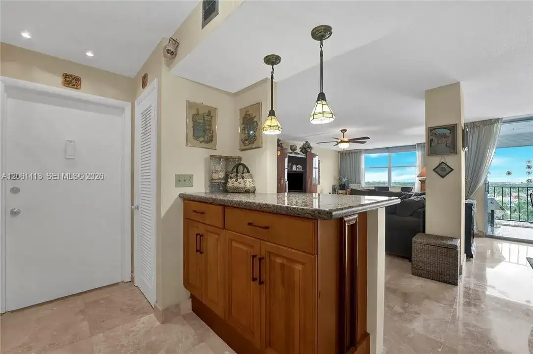 1400 S Ocean Dr # 1004, Hollywood FL 33019 photo 5