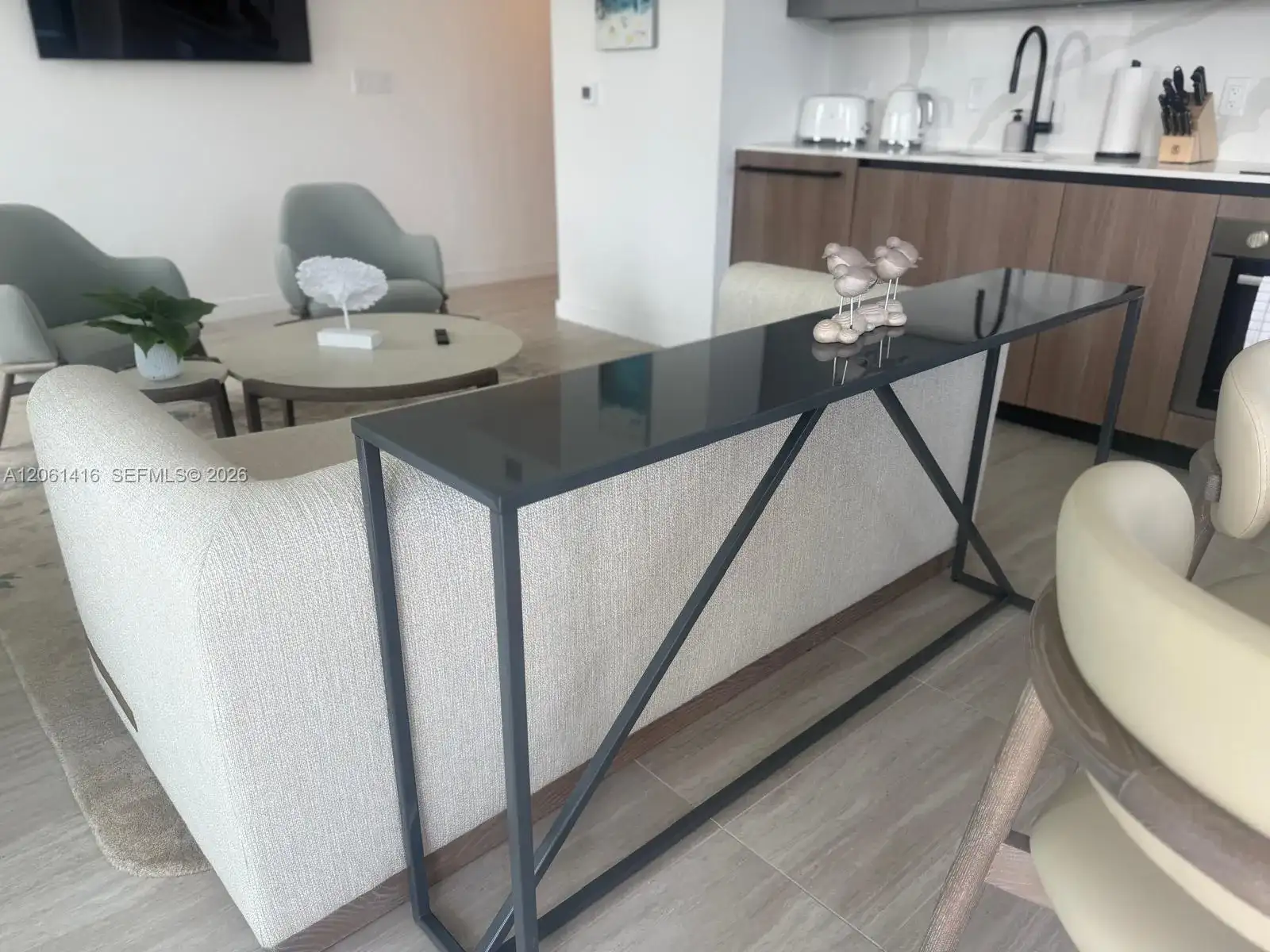 580 72nd St # 602, Miami Beach FL 33141 photo 3