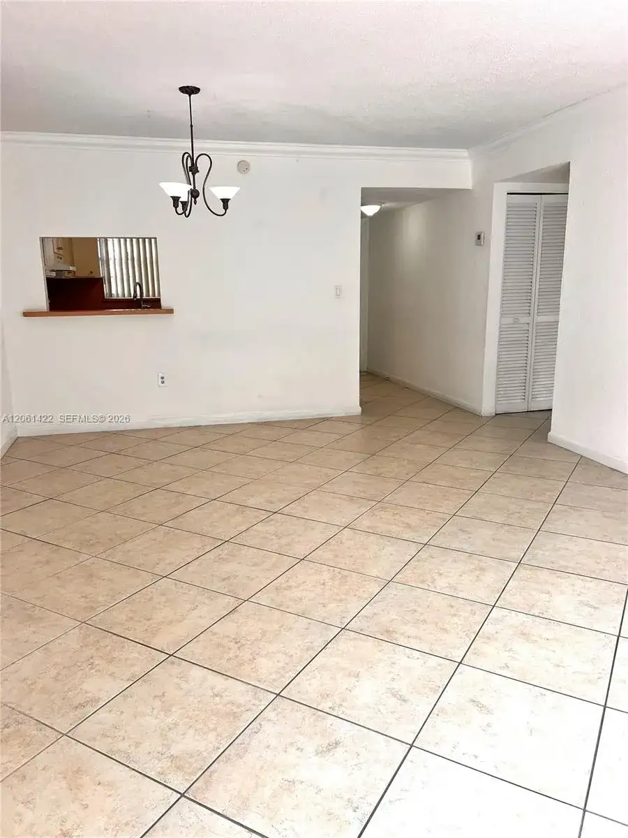 401 NW 72ND AVE # 304B, Miami FL 33126 photo 4