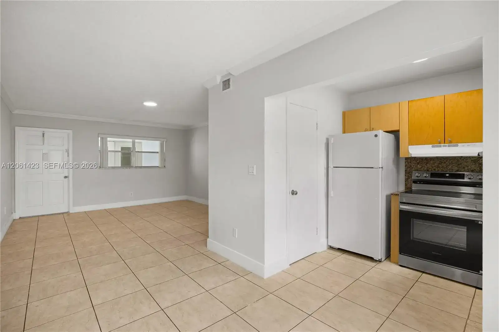 4933 Hollywood Blvd # 103, Hollywood FL 33021 photo 3