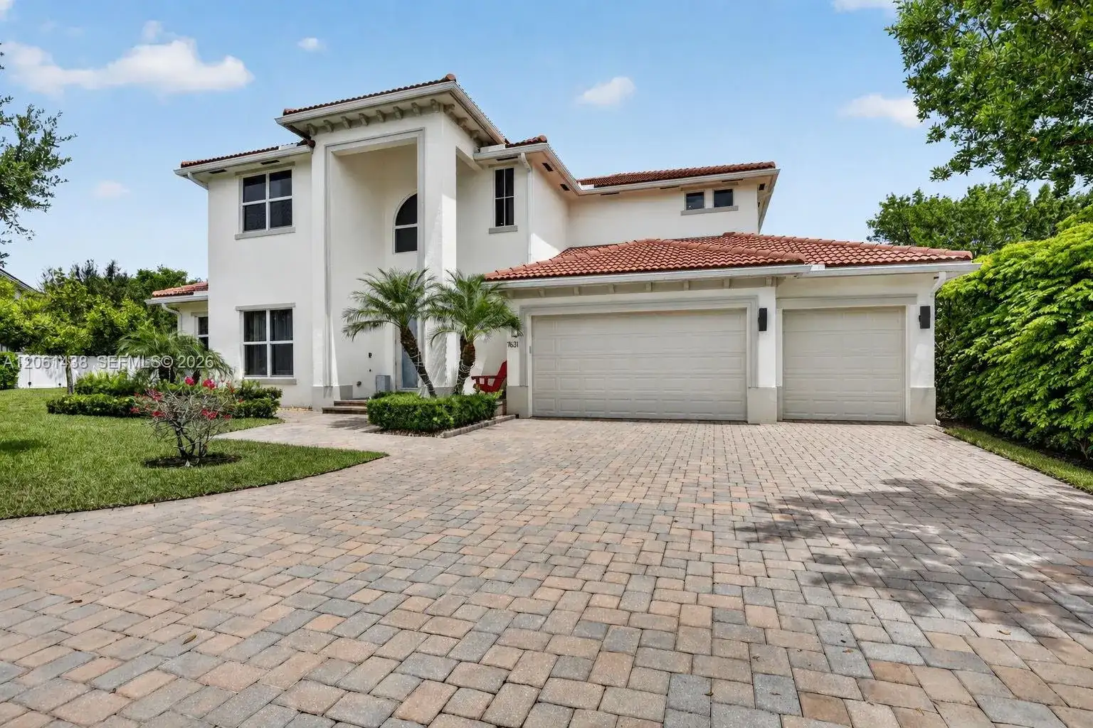 7631 Cavalia Dr, Davie FL 33328 photo 2