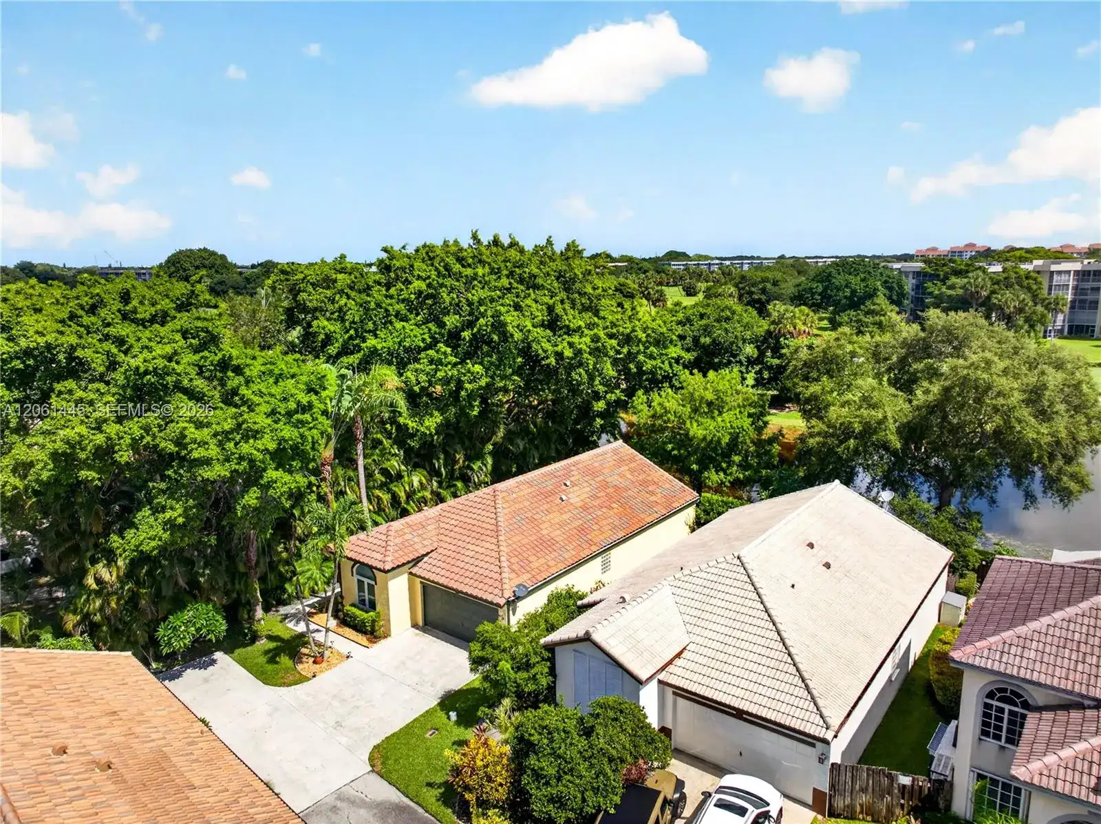 1419 Banyan Cir, Pompano Beach FL 33069 photo 5