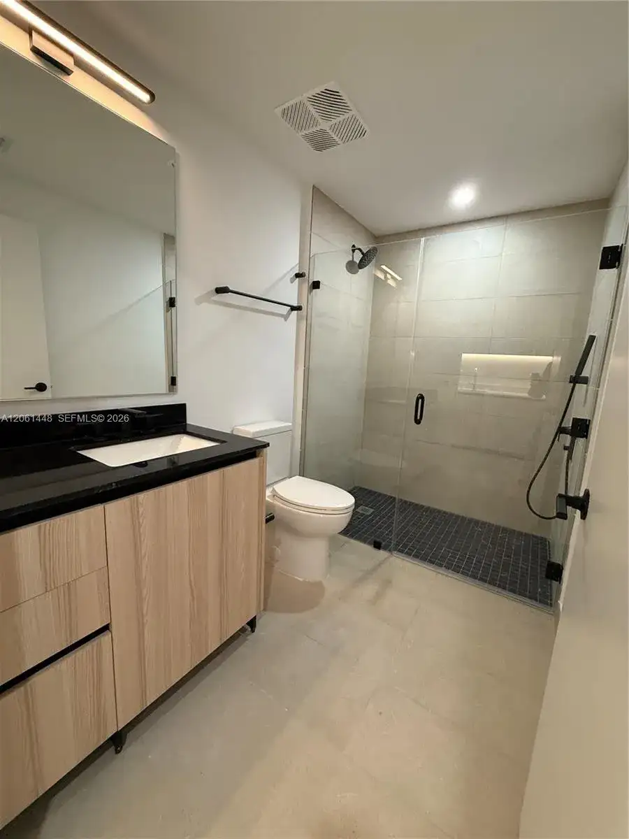 225 N Miami Ave # 1506, Miami FL 33128 photo 5