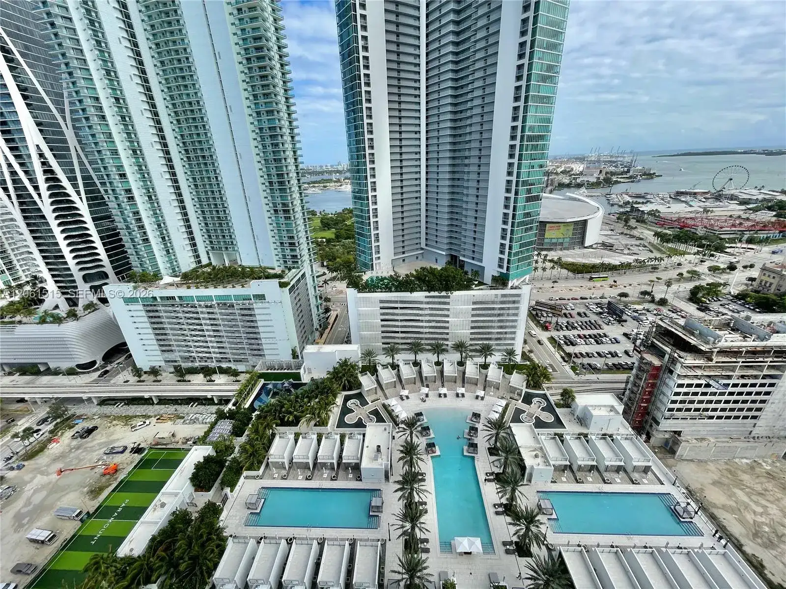 851 NE 1st Ave # 2605, Miami FL 33132 photo 5