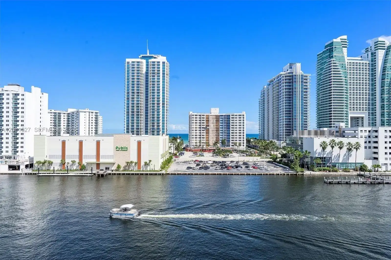 600 Parkview Dr # 709, Hallandale Beach FL 33009 photo 2