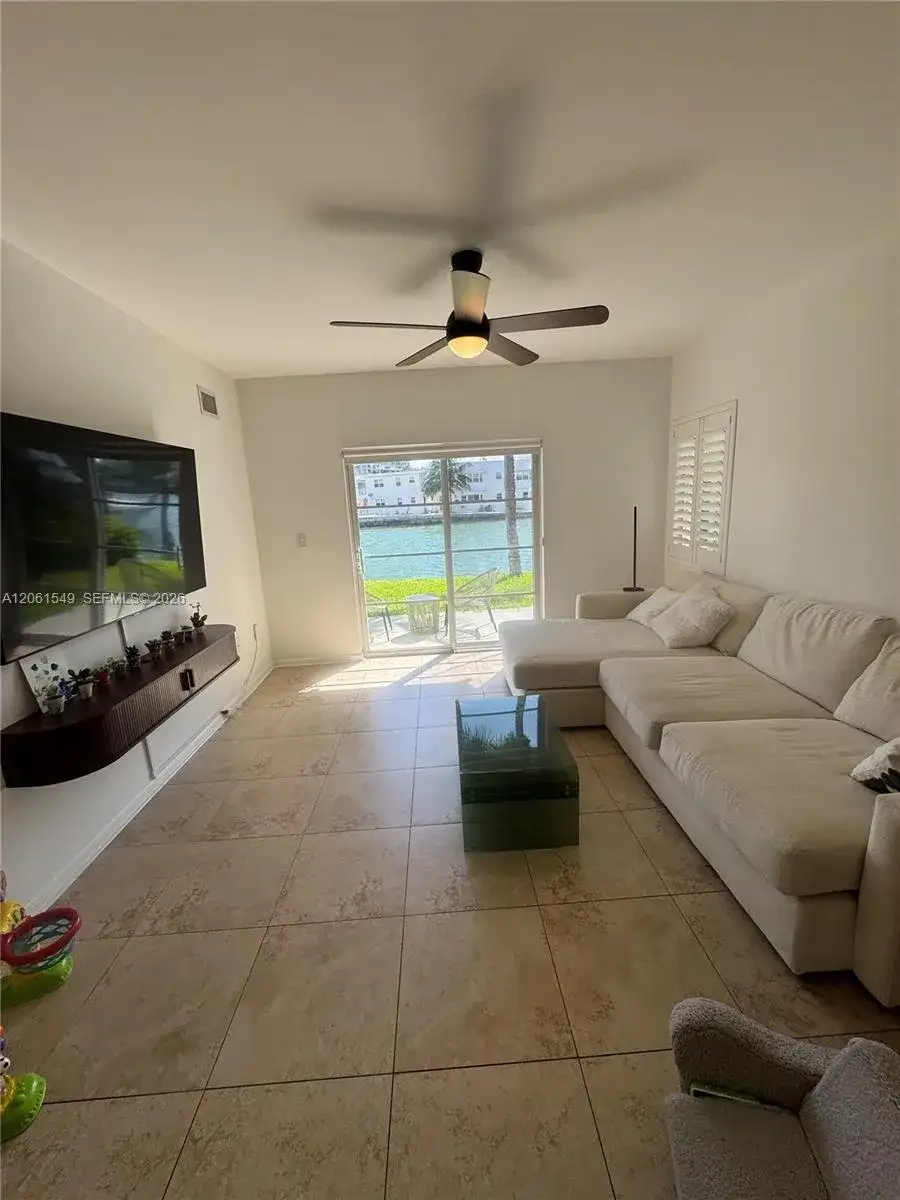 6905 Bay Dr # 16, Miami Beach FL 33141 photo 3