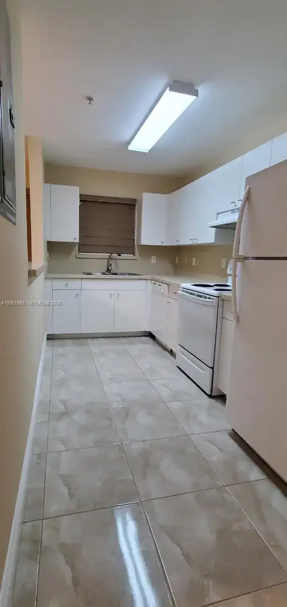 1627 NW 18th St # 310, Miami FL 33125 photo 5