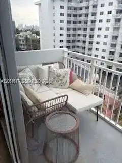 345 Ocean Dr # 718, Miami Beach FL 33139 photo 3
