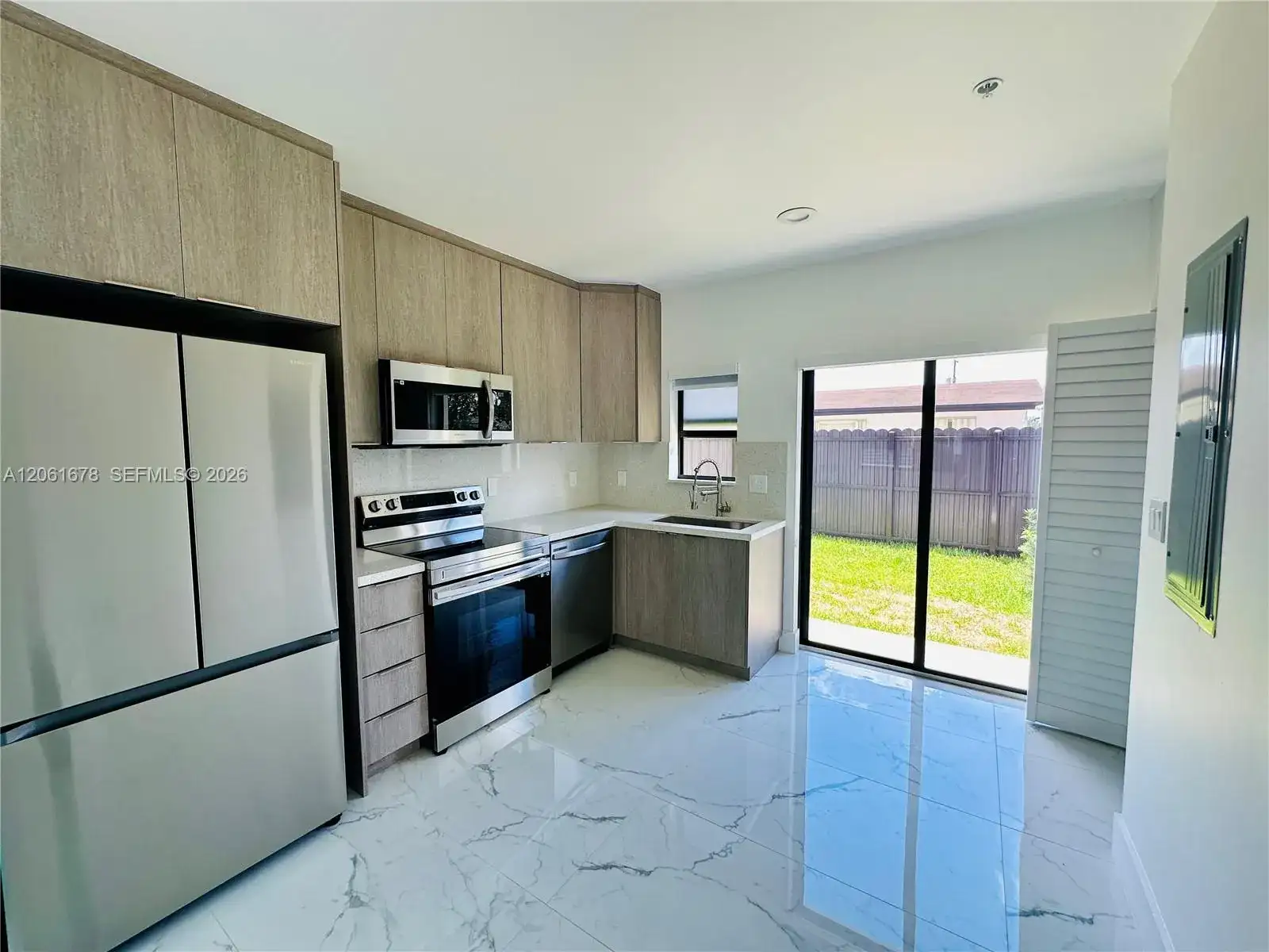 19249 NW 37 Ave, Miami Gardens FL 33056 photo 5