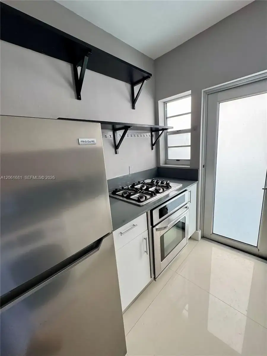 1604 Drexel Ave # 107, Miami Beach FL 33139 photo 4