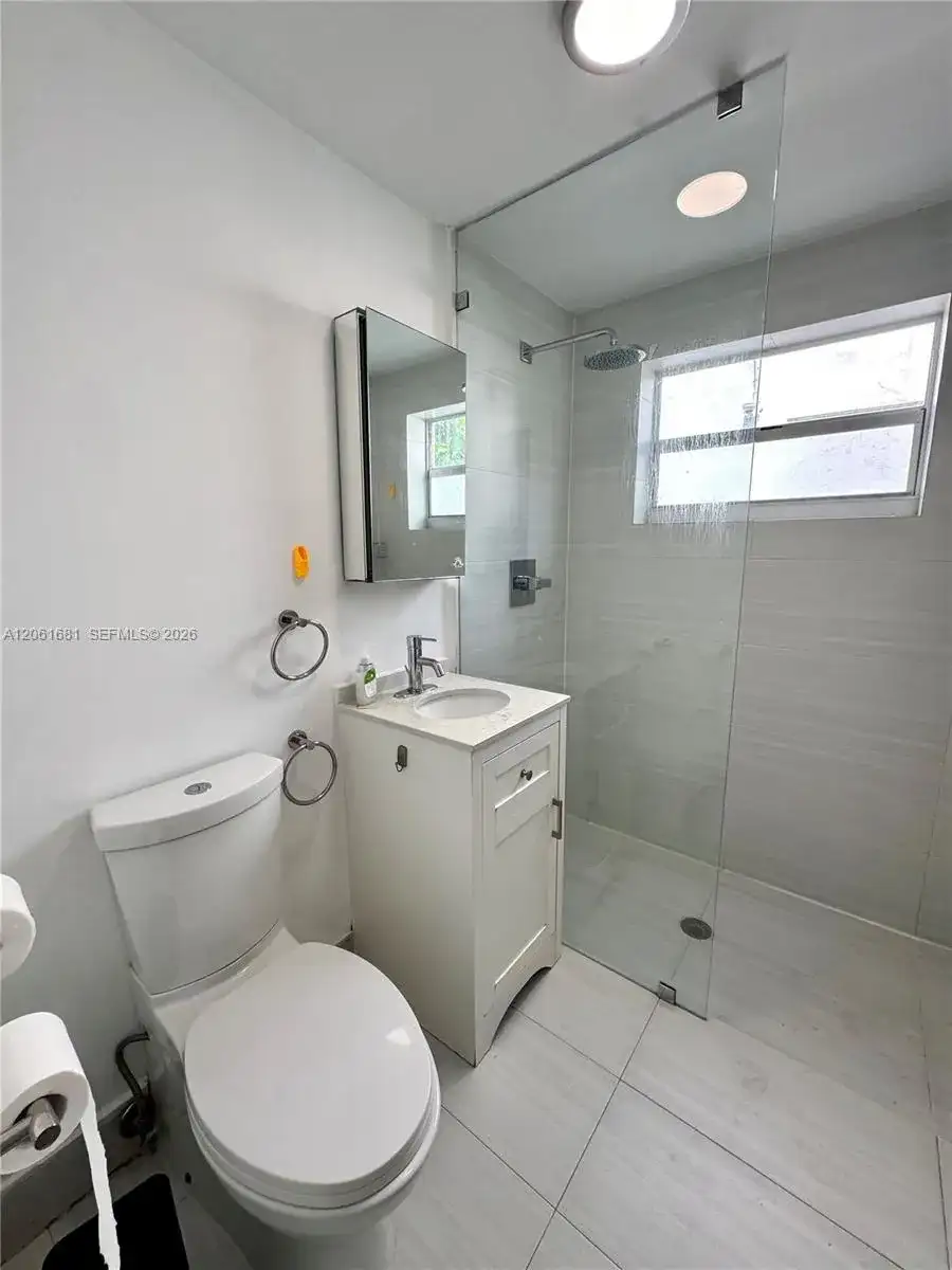 1604 Drexel Ave # 107, Miami Beach FL 33139 photo 5