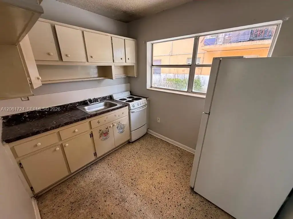 3045 NW 21st Ct # 2, Miami FL 33142 photo 4