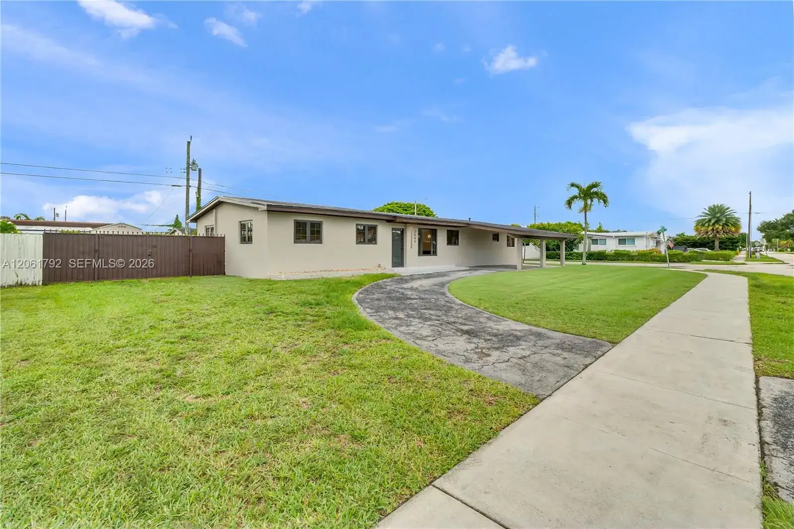2000 SW 84th Ave, Miami FL 33155 photo 2