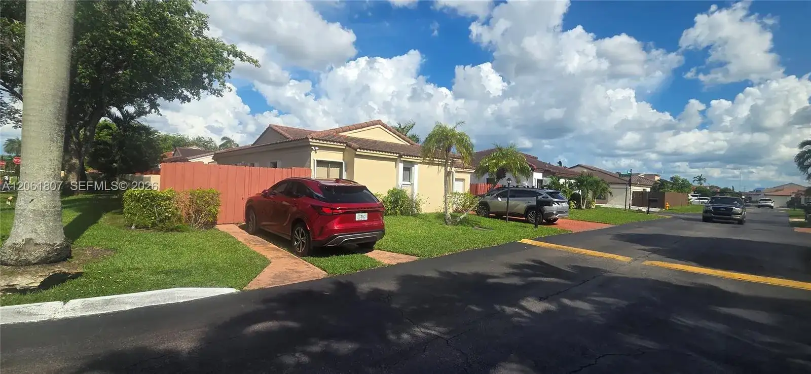509 SW 87th Pl, Miami FL 33174 photo 3