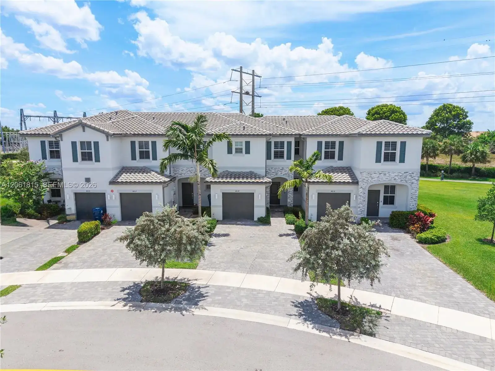 4614 NW 120th Way, Coral Springs FL 33076 photo 4