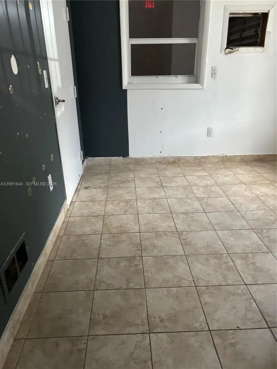 10780 NW 138th St # 5, Hialeah Gardens FL 33018 photo 2
