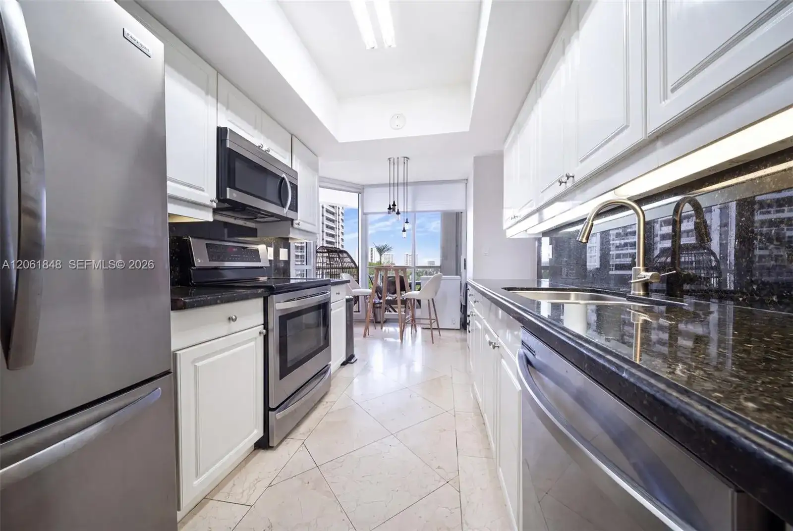 21205 Yacht Club Dr # 703, Aventura FL 33180 photo 5