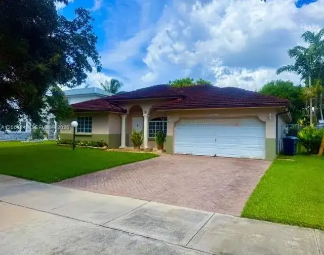 18223 SW 149th Pl, Miami FL 33187 photo 3