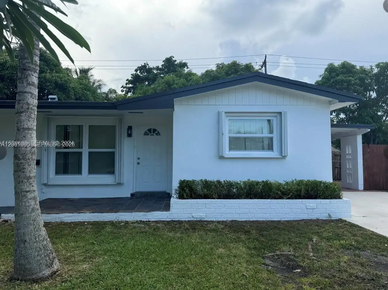 17630 SW 112th Ave, Miami FL 33157 photo 2