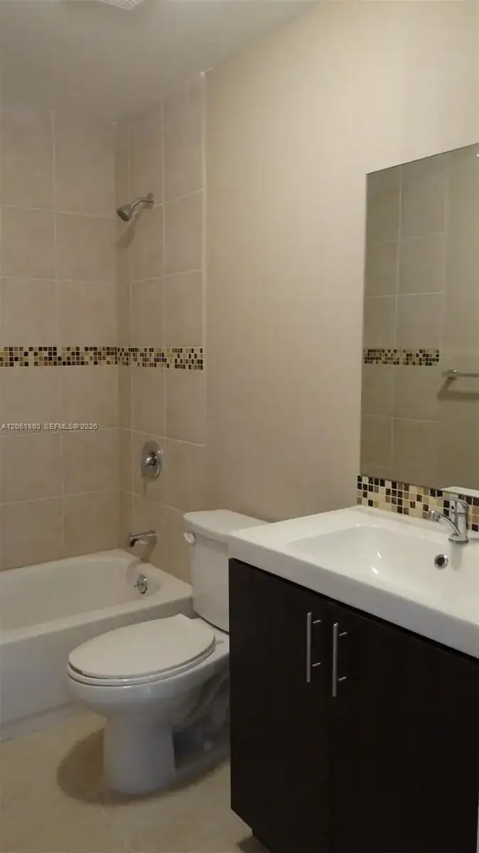 1469 SW 5th St # 1, Miami FL 33135 photo 3