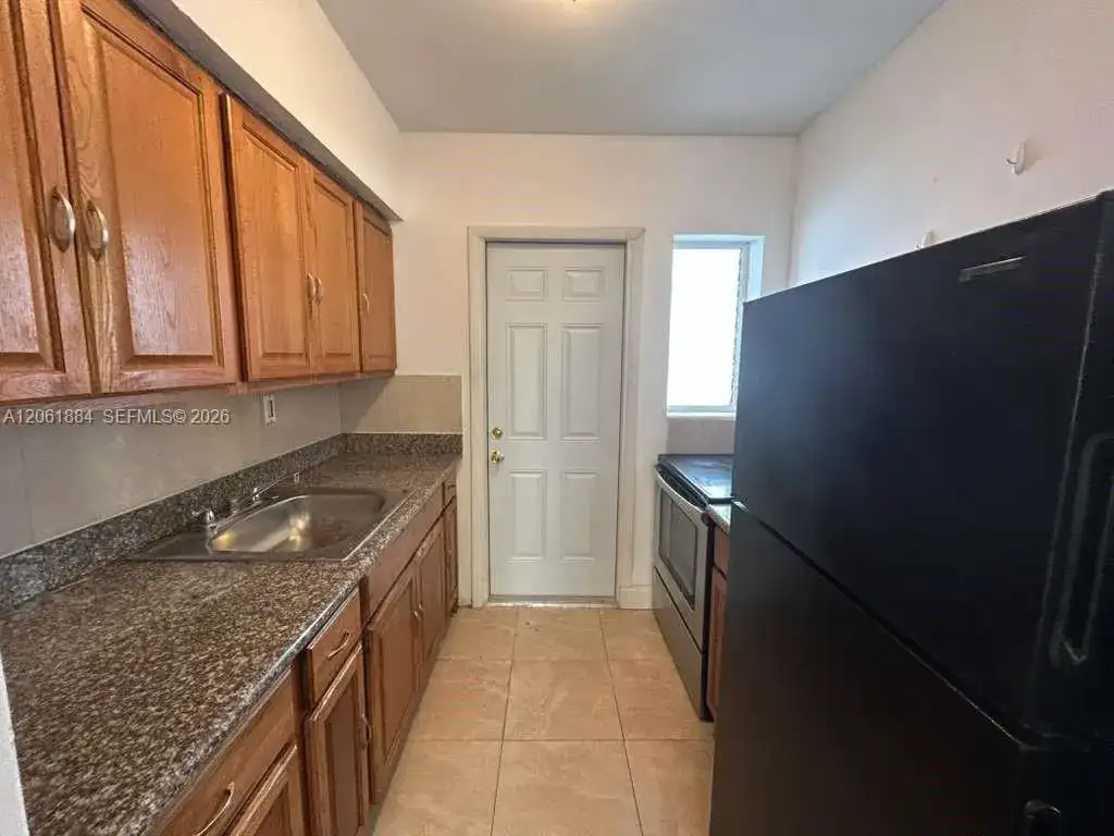 8321 Crespi Blvd # 7, Miami Beach FL 33141 photo 5