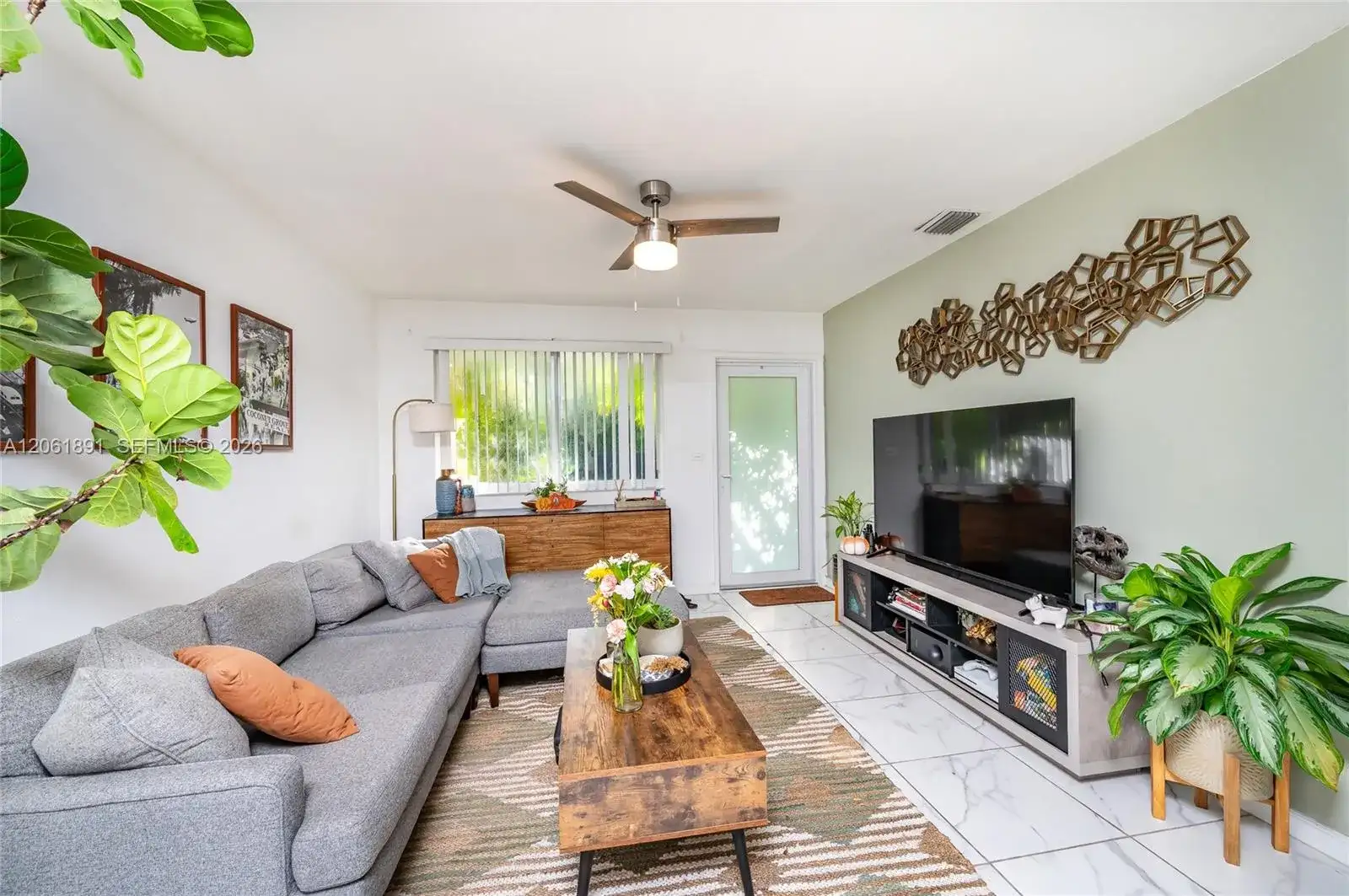3100 Naomi St # 3102, Miami FL 33133 photo 4