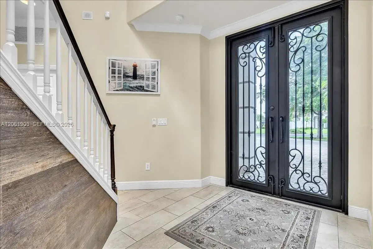 12898 Kedleston Circle, Fort Myers FL 33912 photo 4